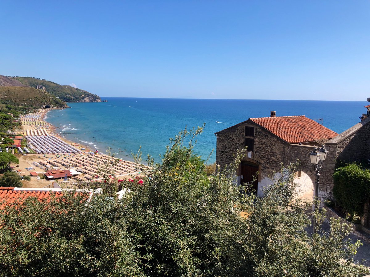 giuseppebaratta's tweet photo. L’incanto di Sperlonga
#Sperlonga #Italy https://t.co/RctZazrTAI