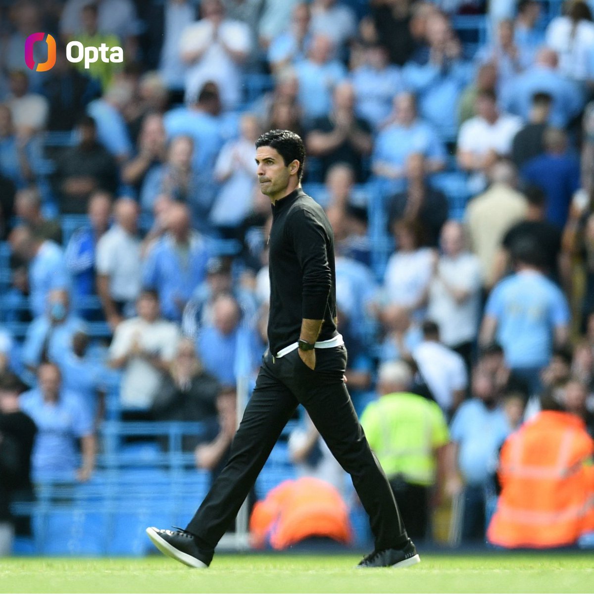 1 - For the first time in top-flight history, Tottenham Hotspur will end the day top at the same time as Arsenal ending the day bottom of the table. Parallel.