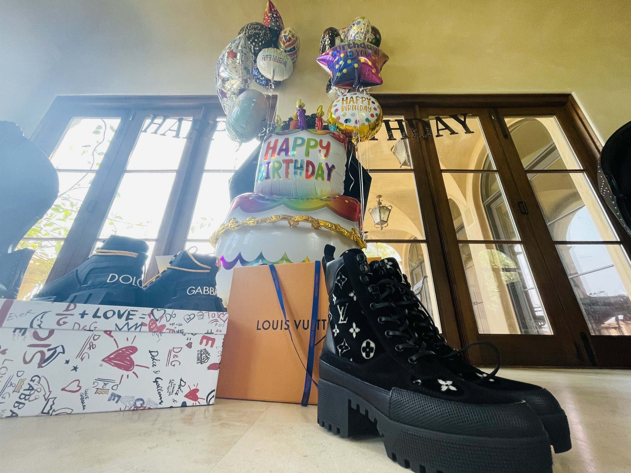 Wishes Pour In As WWE Star Paige Celebrates 29th Birthday 2