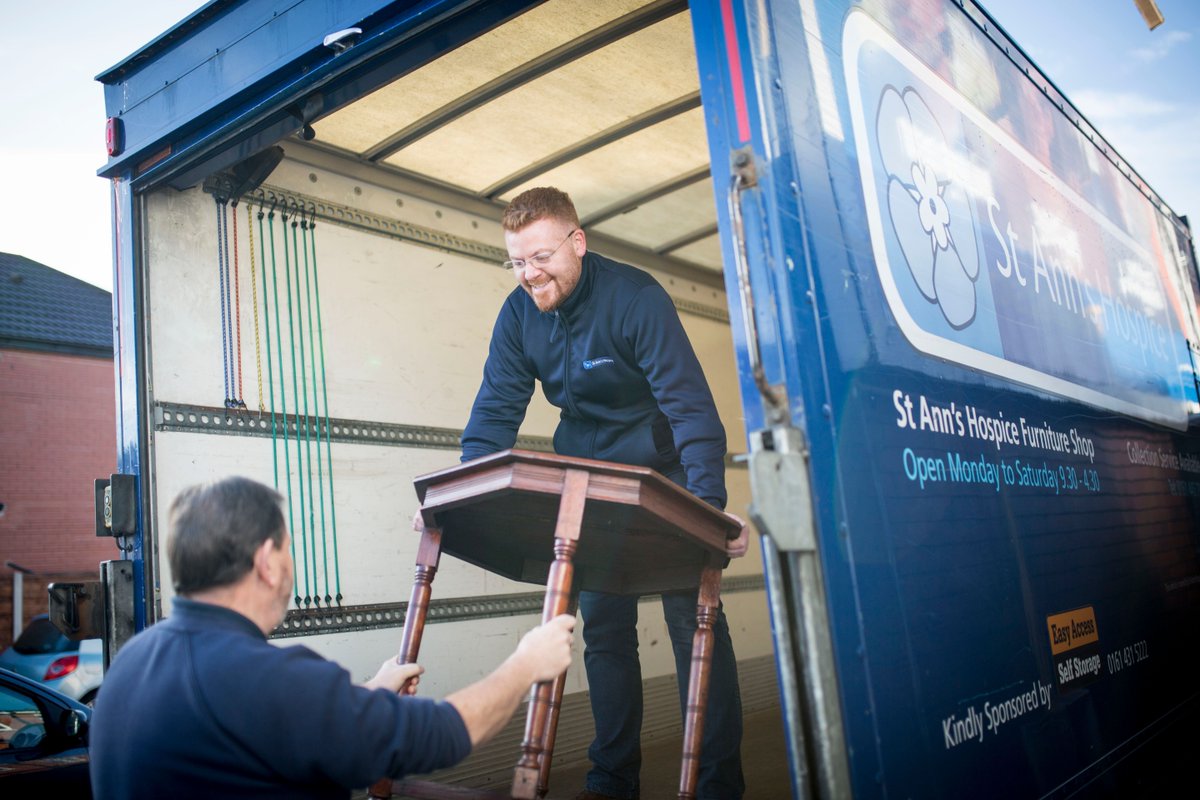 StAnnsHospice's tweet photo. Did you know we have a bespoke house clearance service, with goods being sold in our shops? Our teams will assist with packing and removal, offering full and partial clearances. 

Find out more about our service here 👉 https://t.co/SjhfJTlZ1A https://t.co/t81qrbWrVm