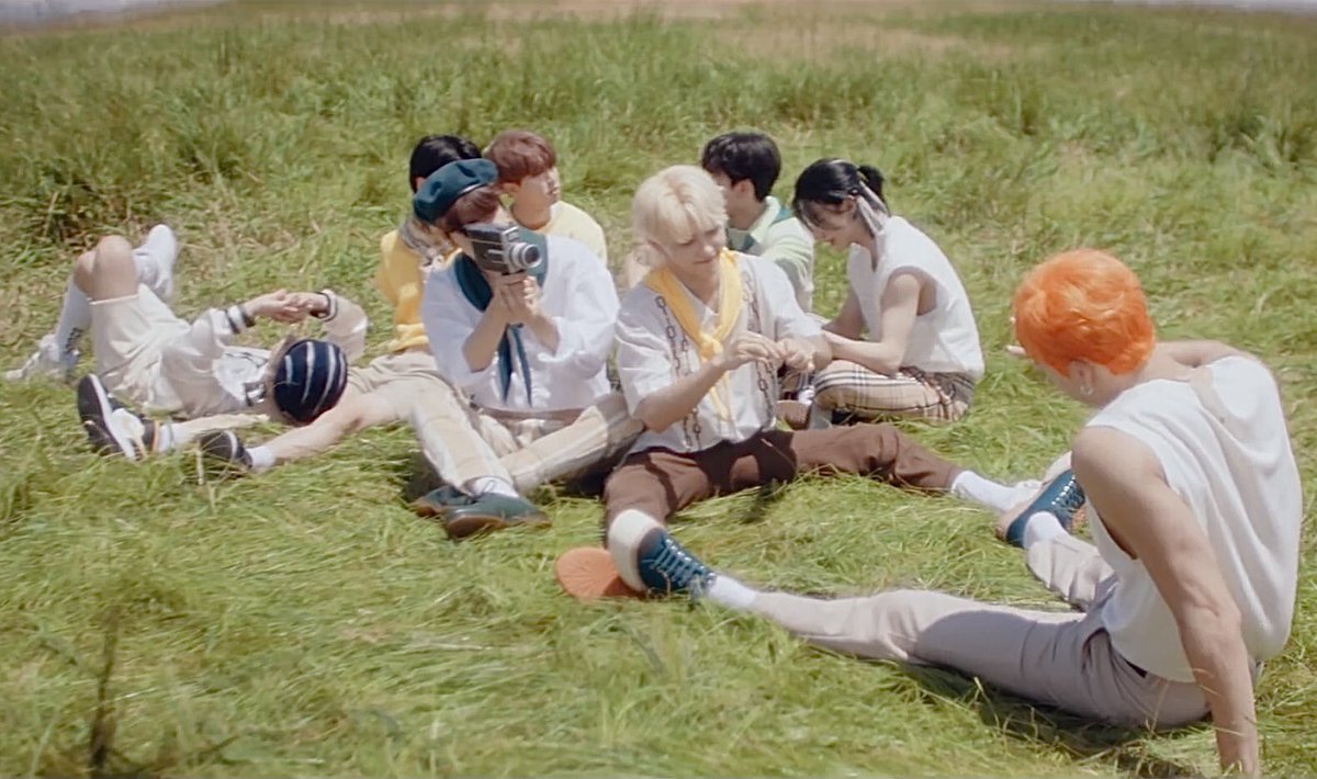 2000 касет на которых крутится вишнёвое лето фанфик. фулы в телеге школьники. фф 2000 кассет стрей. 2000 кассет на которых крутится вишневое лето. фф 2000 кассет стрей.