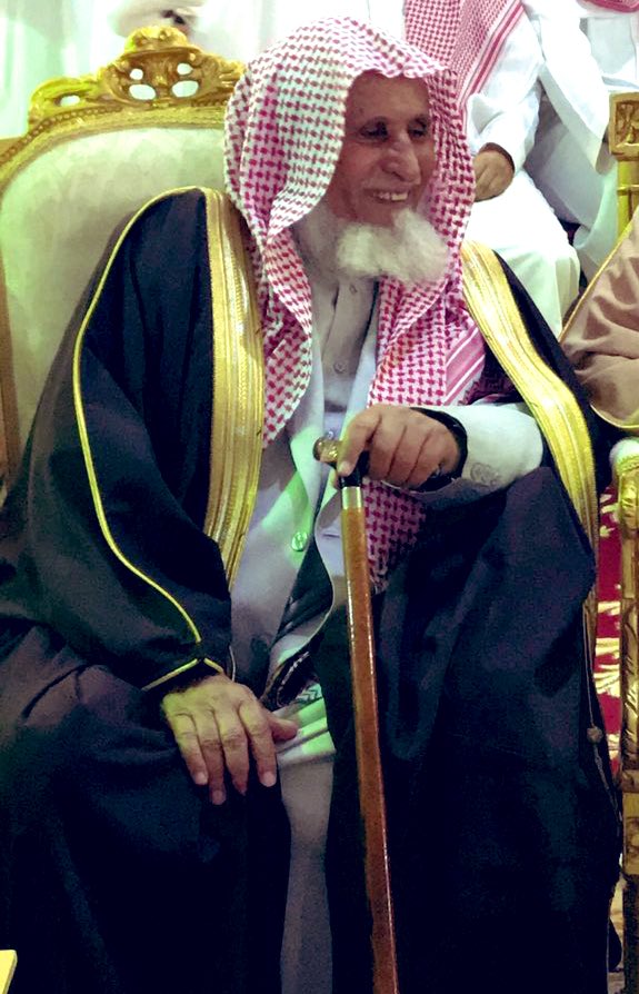 msh_1122's tweet photo. ..
نتقدم بأجمل التهاني والتبريكات للوالد الشيخ/
محمد بن ذيب بن شفلوت 
بمناسبة تعيينه شيخ شمل قبائل عبيدة قحطان
خلفاً لأخيه الوالد الشيخ/ مناحي بن ذيب بن شفلوت
نظراً لظروفه الصحيه ،سائلين الله عز وجل له التوفيق لخدمة دينه ووطنه ومليكه وقبائله

#عبيدة
#قحطان https://t.co/c2HRtqyRy6