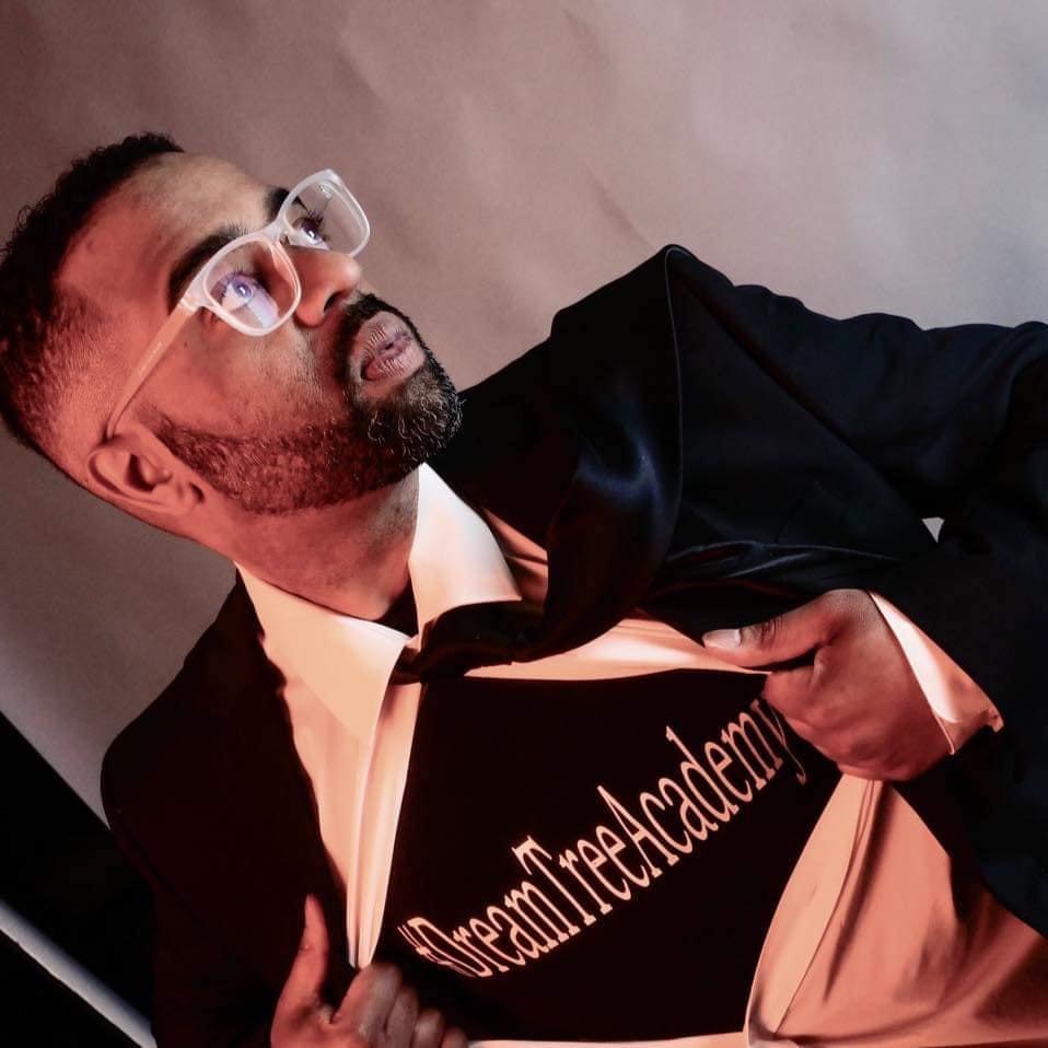 Whoa! It's been a while since we have tweeted!! We apologize for the delay. How about some pictures to show you what Dream Tree Academy 573 has been up to?