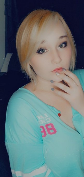 Kai Stars’s pics and videos