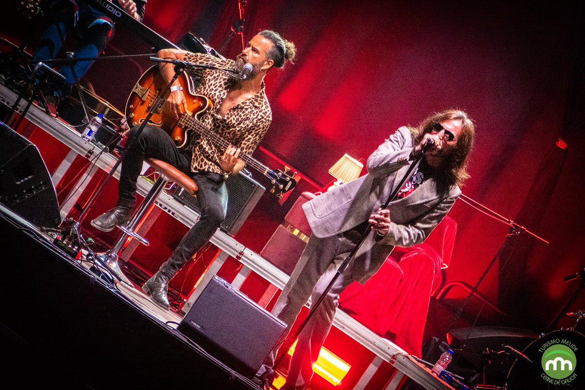 TurismoMelide's tweet image. SAN ROQUE 2021
Lembramos en imaxes o poderoso e divertido concerto que ofreceron onte Heredeiros da Crus, banda mítica do #rockgalego 
#SanRoque2021 #Melide #MúsicaAoVivo