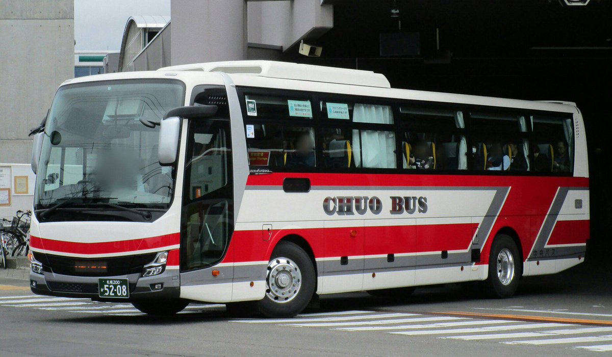 北海道バス図鑑 A Twitter 北海道中央バス 札幌200か5208 三菱ふそう 三菱ふそうバス製造 エアロエース 2tg Ms06gp 2019年式 所属 月寒営業所 撮影時行先 S 新千歳空港 撮影地 福住駅 北海道バス図鑑