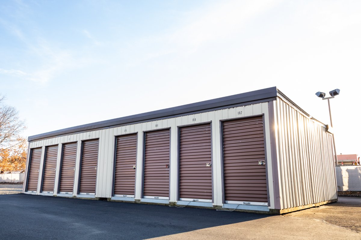 SecuritySelfSt1's tweet image. Keep your things safe and secure with us. #SecuritySelfStorage #SelfStorage #Storage #StorageUnits #WallingfordCT #Wallingford