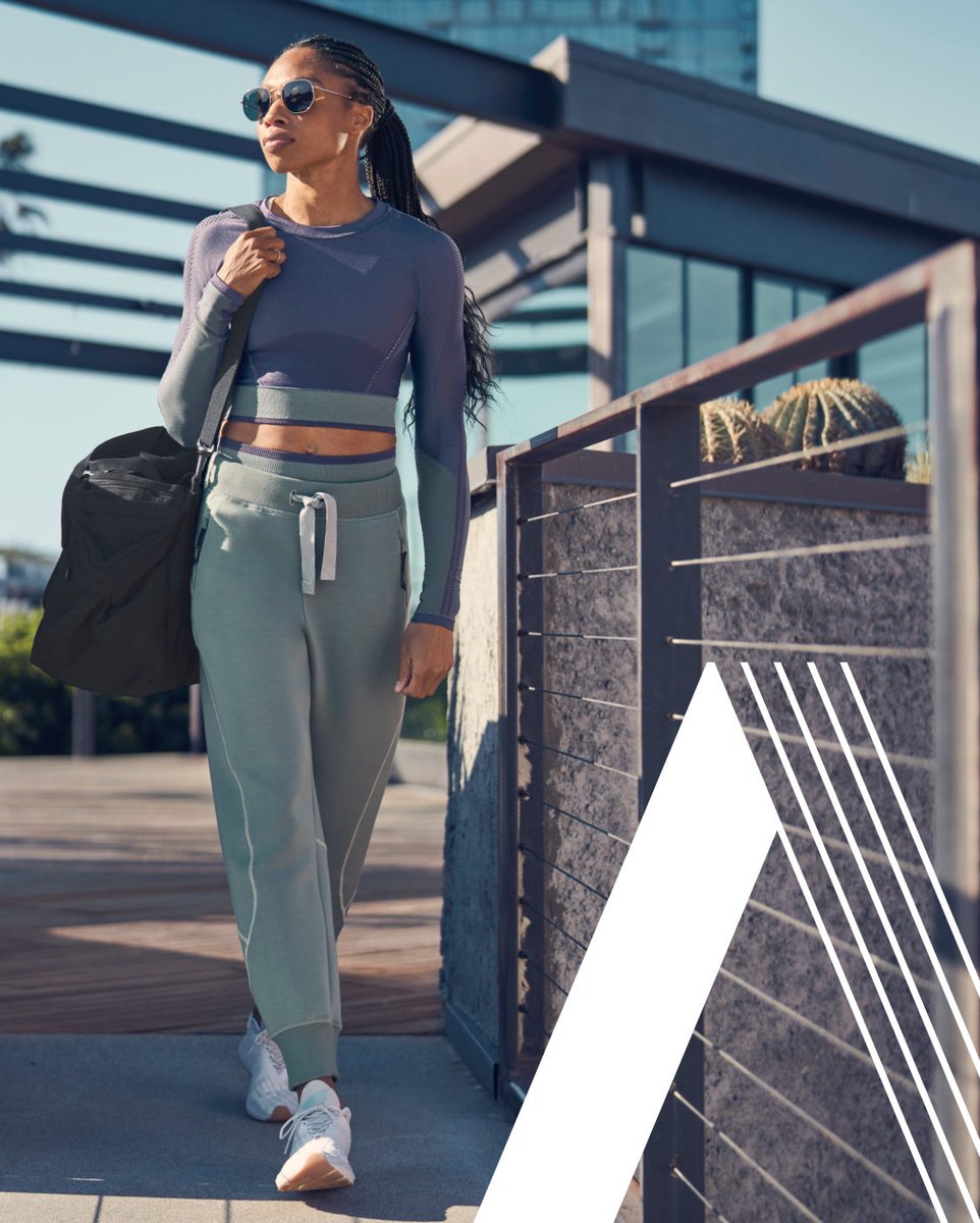 Athleta's tweet photo. Introducing the latest limited edition Athleta + @AllysonFelix collection, made for your off-days. Because even one of the fastest women in the world slows down once in a while. 

Available now online and in select stores: https://t.co/1wC2S9y8tm

#PowerOfShe #AthletaXAllyson https://t.co/0b7X80QRQs