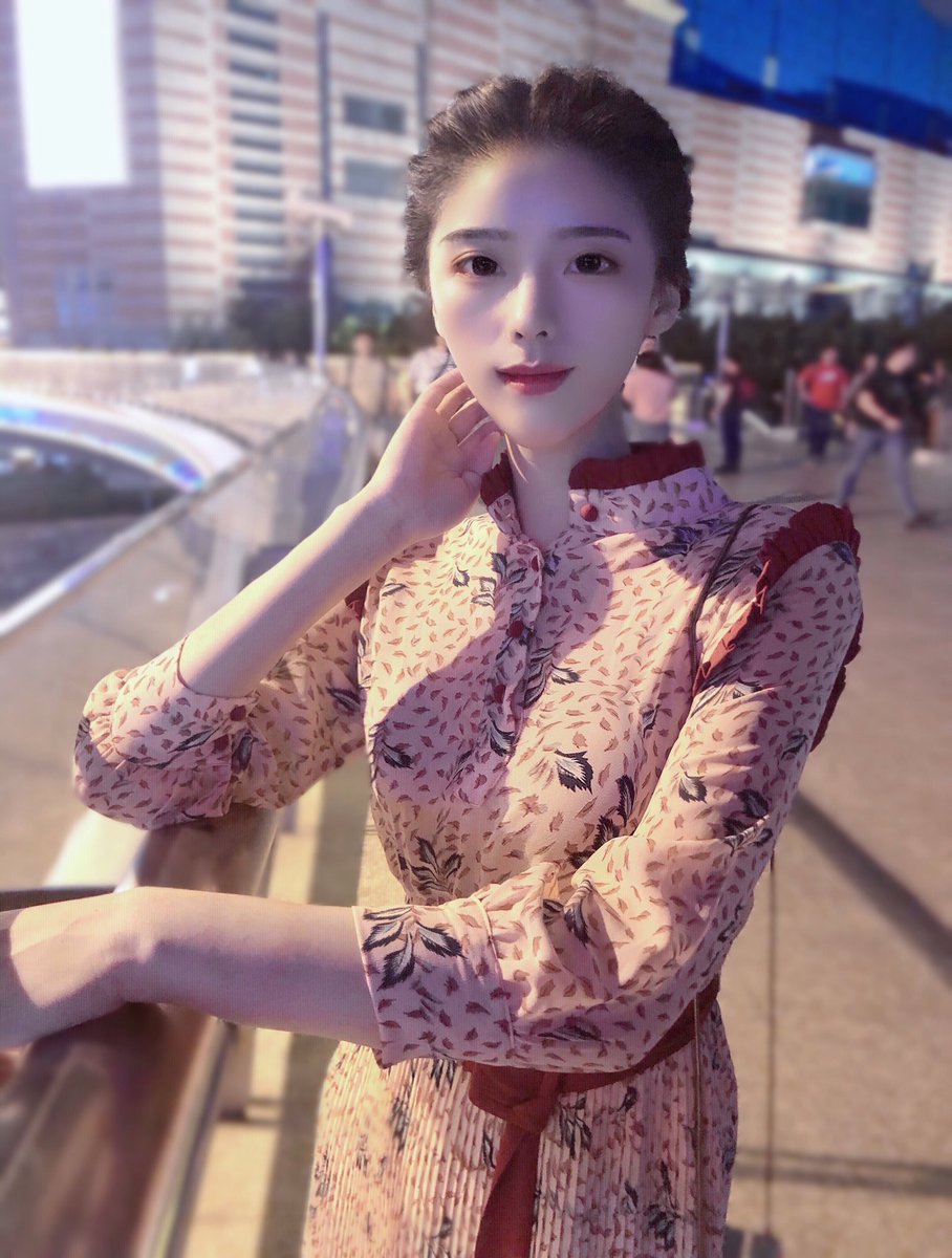 lushenmang's tweet photo. 🌟私の心はあなたのために狂って踊っている、春のように。

❄ ️🦌

#散歩する #散歩写真 #散歩 #散歩好き #散歩の達人 #散歩大好き #散歩の途中 

#写真　#写真撮影 #写真女子 #写真 #日常の写真 #日常写真 

#goforwalk #takewalks #goforawalk #dailyphoto #dailyphotography #dailyphotos https://t.co/bo54XYpVDU