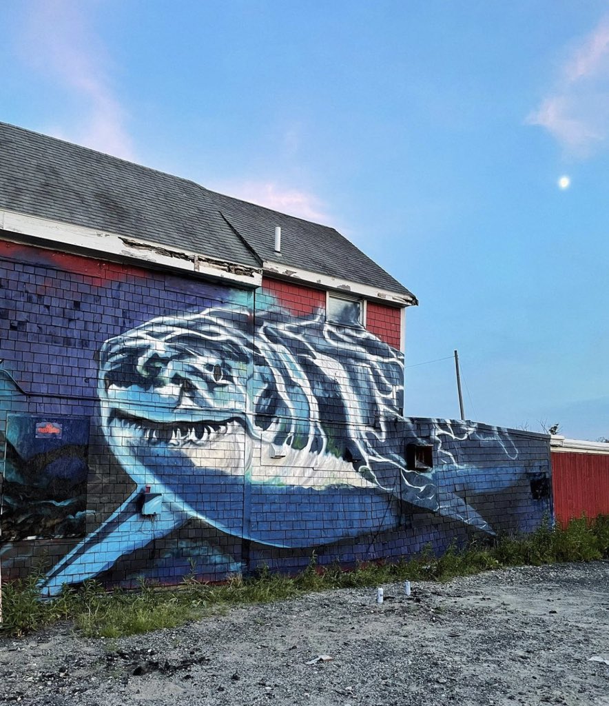 CLeonard66's tweet photo. @Gary_Tanguay One of Shane’s newest murals in progress in Brant Rock https://t.co/ZUoE3Z8cZL