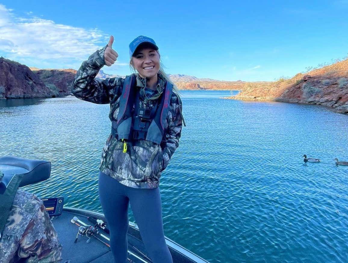barstoolsports's tweet photo. Hunting and Conservation Go Hand In Hand https://t.co/07krsPnwlM https://t.co/xbplQyGDCp