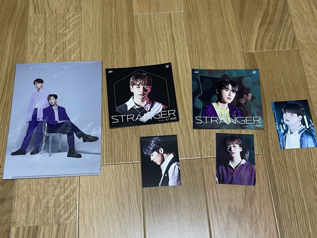 _j____torihiki's tweet photo. JO1交換 STRANGER

【譲】
アザジャケ　
初回A 豆原
初回B 河野

トレカ
初回A 河野
初回B 木全
通常盤 金城

楽天ブックス クリアファイル
川尻･金城

【求】同種 白岩瑠姫

1:1~ 郵送または日付が合えば都内近郊にて手渡しも可能 https://t.co/oVdJkqAMUo