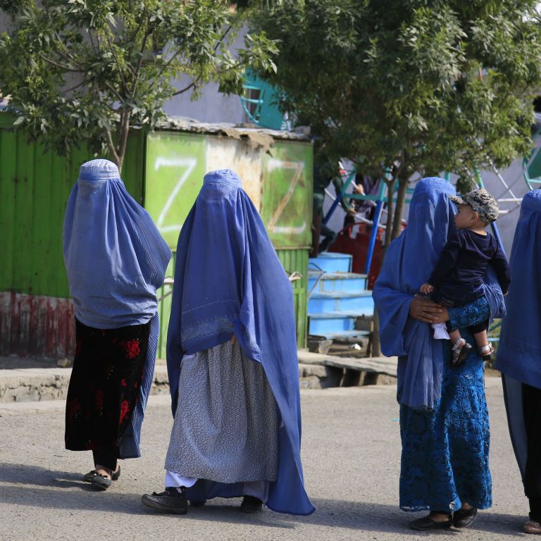 UselessDreams7's tweet photo. Здравствуйте, человеческие права
#SaveAfghanWomen
#AfghanWomen
#AfganistanWomen https://t.co/SseXK439jY
