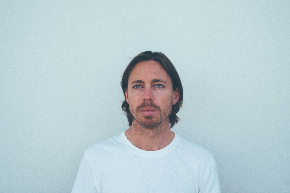 famemagazine's tweet photo. FM Meets: NICK KINGSWELL

"I grew up in the late '90s and early 00's when there was still a lot of money in the music industry. Pre-Napster, pre-Myspace, music was still mysterious and exciting."
https://t.co/Aboanctvcu
@nickkingswell https://t.co/TlpubDlrgP