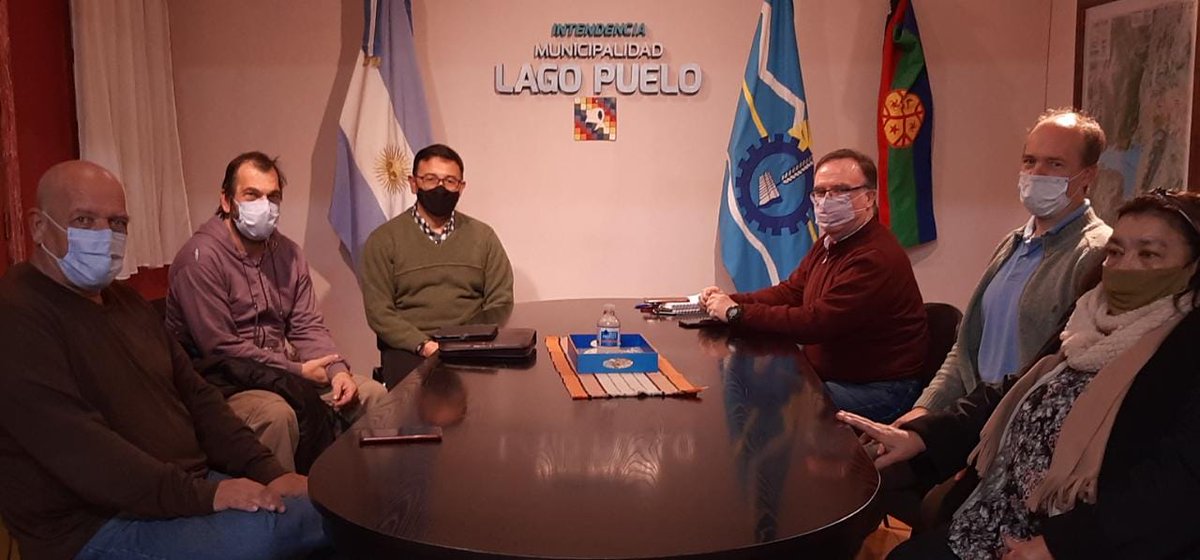 En el día de la fecha fue designado y asumió el nuevo Secretario de Gobierno de la Municipalidad de Lago Puelo.

Luis Jara, vecino de la localidad,  productor del Paraje Las Golondrinas y militante histórico del peronismo local.

#ProyectamosLagoPuelo #MuniPuelo
