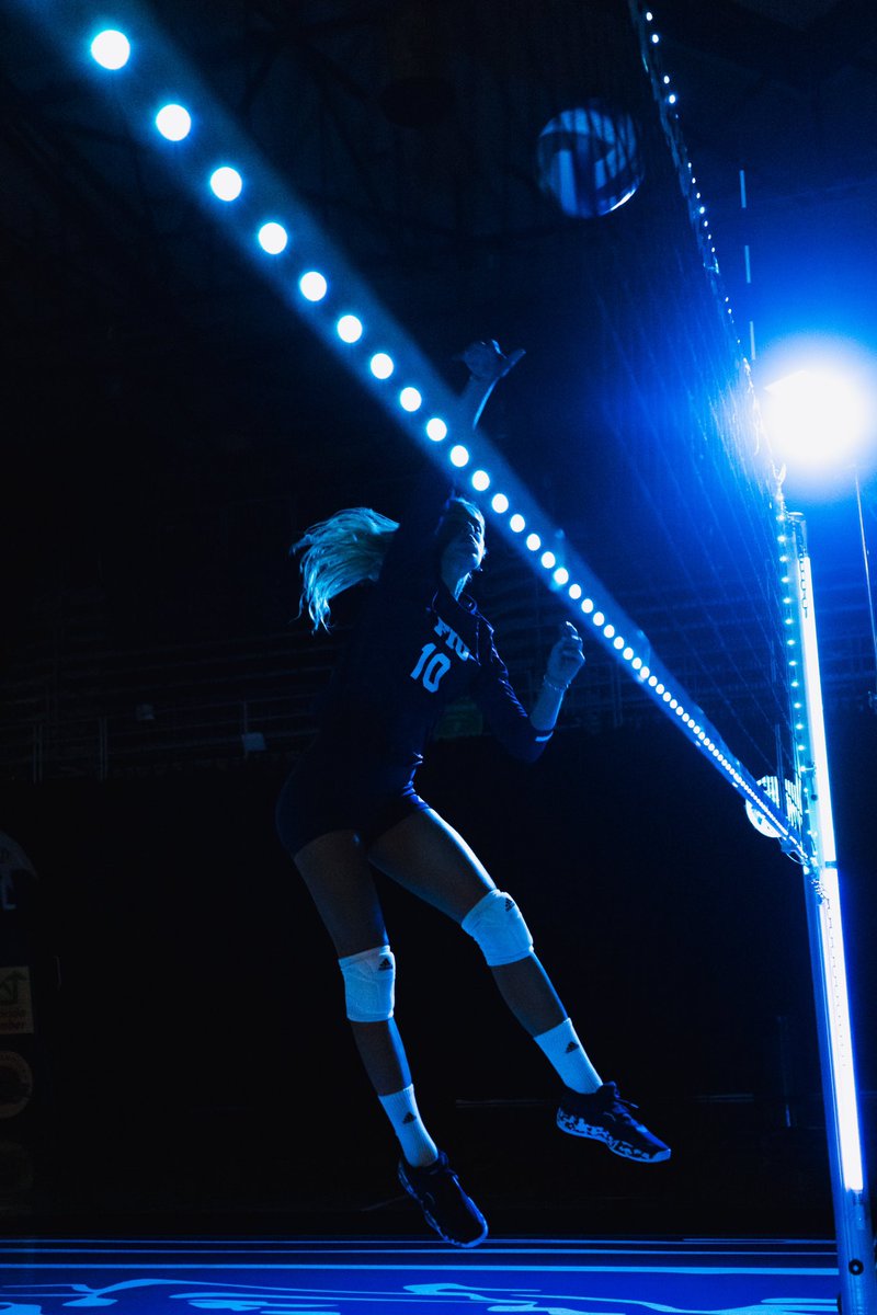 FIUVolleyball's tweet image. Sneak Peek 👀🤫

#PawsUp🐾 | #PantherPride