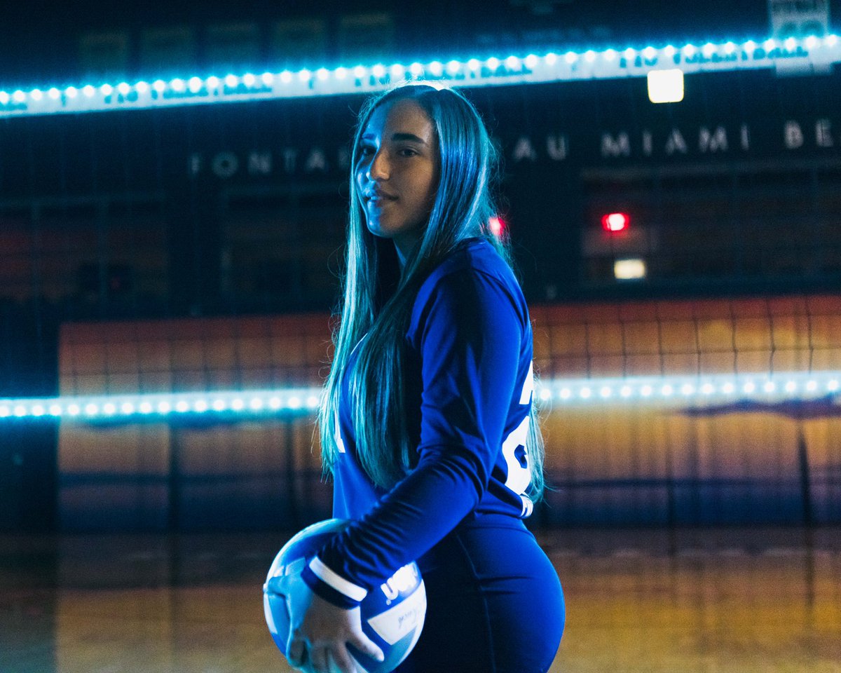 FIUVolleyball's tweet image. Sneak Peek 👀🤫

#PawsUp🐾 | #PantherPride