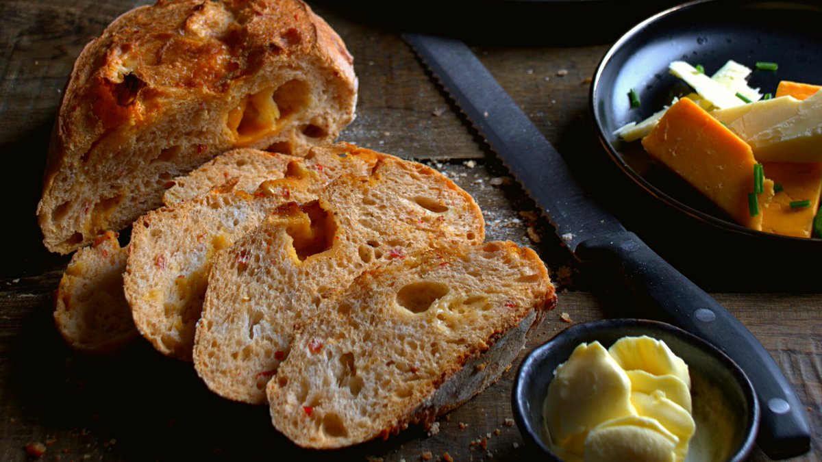 BreadHC's tweet photo. Who loves Three Cheese and Jalapeno Sourdough? 😍😍😍

Tag someone who would devour the whole loaf by herself/himself! 😀 https://t.co/N1WCl8wSqW