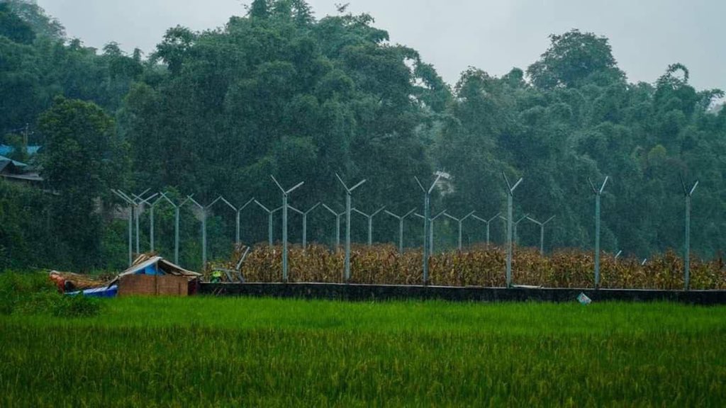 Fighting between the military council and the Kokang Army (MNDAA) in early August has forced the evacuation of 7 villages near Pansai in Muse, Northern Shan state, near the Burma China border. <a href="/UnicefMyanmar/">UNICEF Myanmar</a> #WhatsHappeningInMyanmar  #Aug17Coup