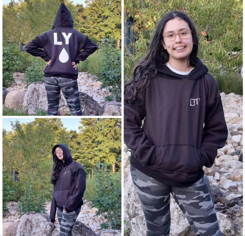 Hi_its_Ela's tweet photo. So I made a @BTS_twt hoodie… #BTS #BTSARMY #hoodie #desinging #loveyourselftear #ot7 https://t.co/ugCIu8S593