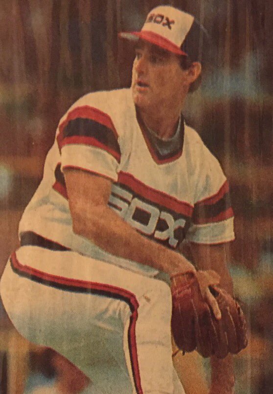 SoxNerd's tweet image. #OTD 1986: #SteveCarlton picked up his first AL win in the #WhiteSox 7-4 victory over Milwaukee b4 19,064 at #ComiskeyPark. #RonKarkovice made his #MLB debut @ catcher &amp;amp; had a single, an RBI &amp;amp; a run. #BobbyThigpen earned his first #MLB save while @OzzieGuillen had 2 doubles.