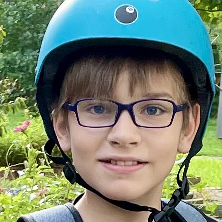 djgh1412's tweet image. I said “big smile! First day of school!” this is what I got 😂😂😂 #BacktoSchool2021 #excitementlevel