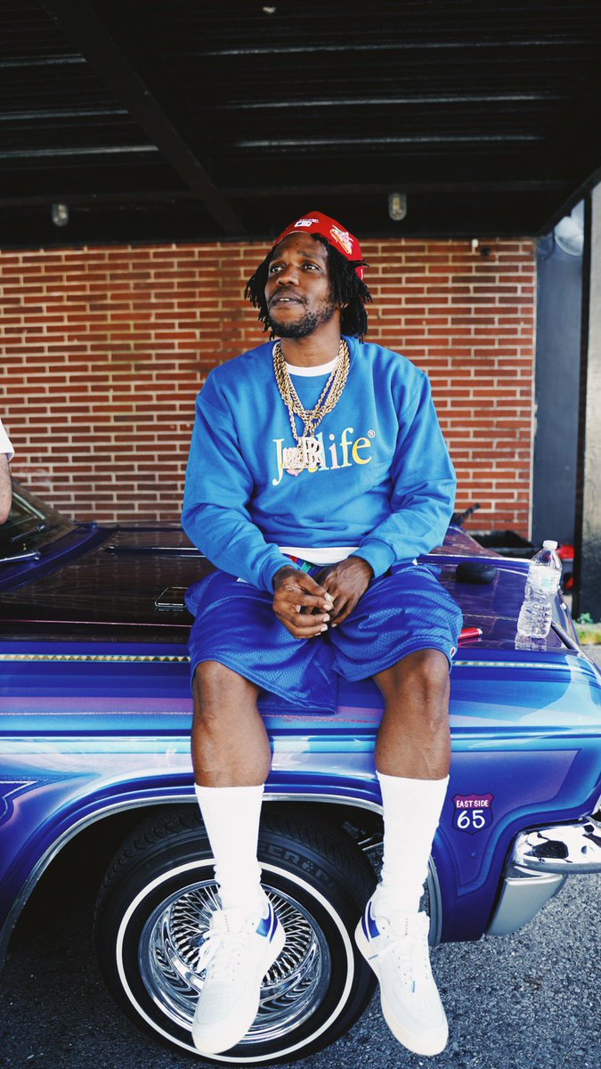 FastlifeBolo's tweet photo. Got up at 7 am and shot a Spitta video 
Put me in the history books mane 🏎🏎 🛩 https://t.co/x0Yk3dpaLV