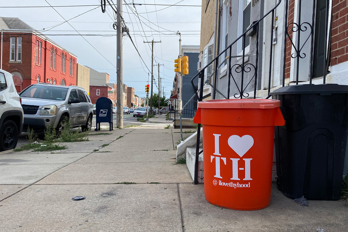 Matthew George started a GoFundMe to help fight litter in 2019. Now, over 90 trash cans have been added to the streets. Here's more about I Love Thy Hood, reported by <a href="/JPeters2100/">jason n. peters</a>:

bit.ly/2VV7Q5e