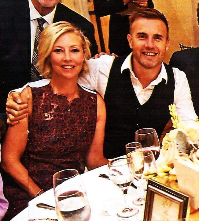 Garyismyhero's tweet photo. #posted6yearsagotoday #multiplepics #throwback #friends #lookatus #wedding #seeFBlinks #flashback #FBmemory @GaryBarlow #RossKing
https://t.co/eklDnhftJj
https://t.co/UWU7nxMMP1
https://t.co/SZjvAzdnaD https://t.co/rjqbKt6EIS