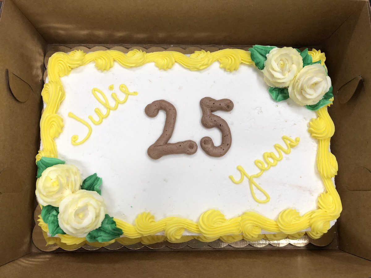 Congratulations to our director <a href="/Juliefogt/">Julie Fogt</a> on celebrating 25 years <a href="/LehighU/">Lehigh University</a>! @lehighedu #nicematters