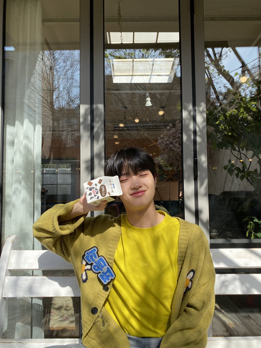 ela93525186's tweet photo. My baby Dongpyo who’s so talented and cute 🥰 

#MIRAE #미래소년 #엑스원 #X1 #SonDongpyo #Dongpyo #Dongdong_pyopyo 
#손동표 #Pyopyo #동표 #DSP_N https://t.co/dRVronmzmK