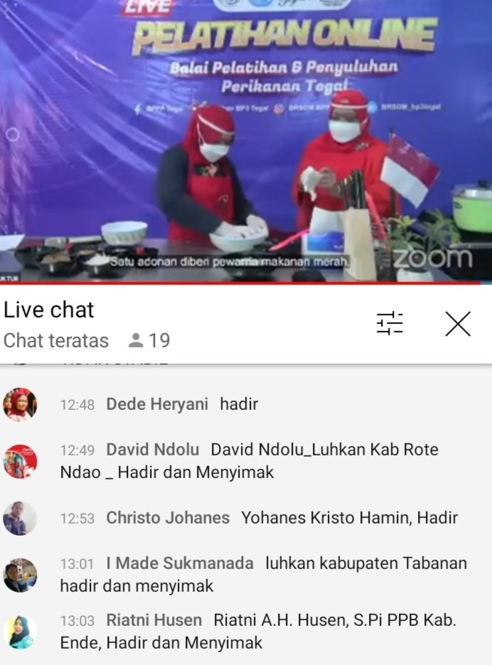 riatnichen's tweet photo. Selasa,17/08/2021,Riatni A.H. Husen,S.Pi,Luhkan Kab.Ende mengikuti Pelatihan Online Pembuatan Klepon Rumput Laut Merah Putih edisi HUT RI Ke-76 diselenggarakan oleh @BRSDM_bp3tegal via youtube
#giatluhkansatminkalgondol
#kabende 
@puslatluhkp
@RISET_GONDOL
@brsdm_kp
@lapregiwati https://t.co/JoYlvU8Tyv