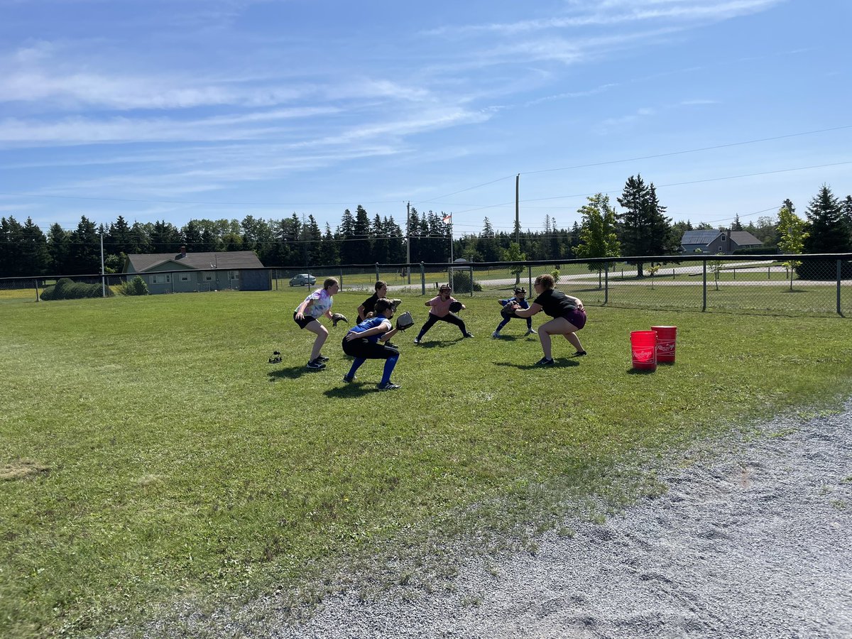 Softball PEI tweet media