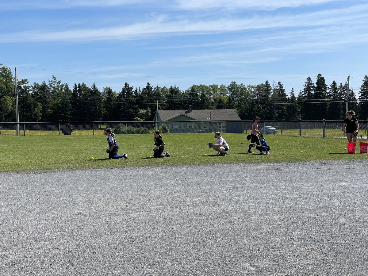 Softball PEI tweet media