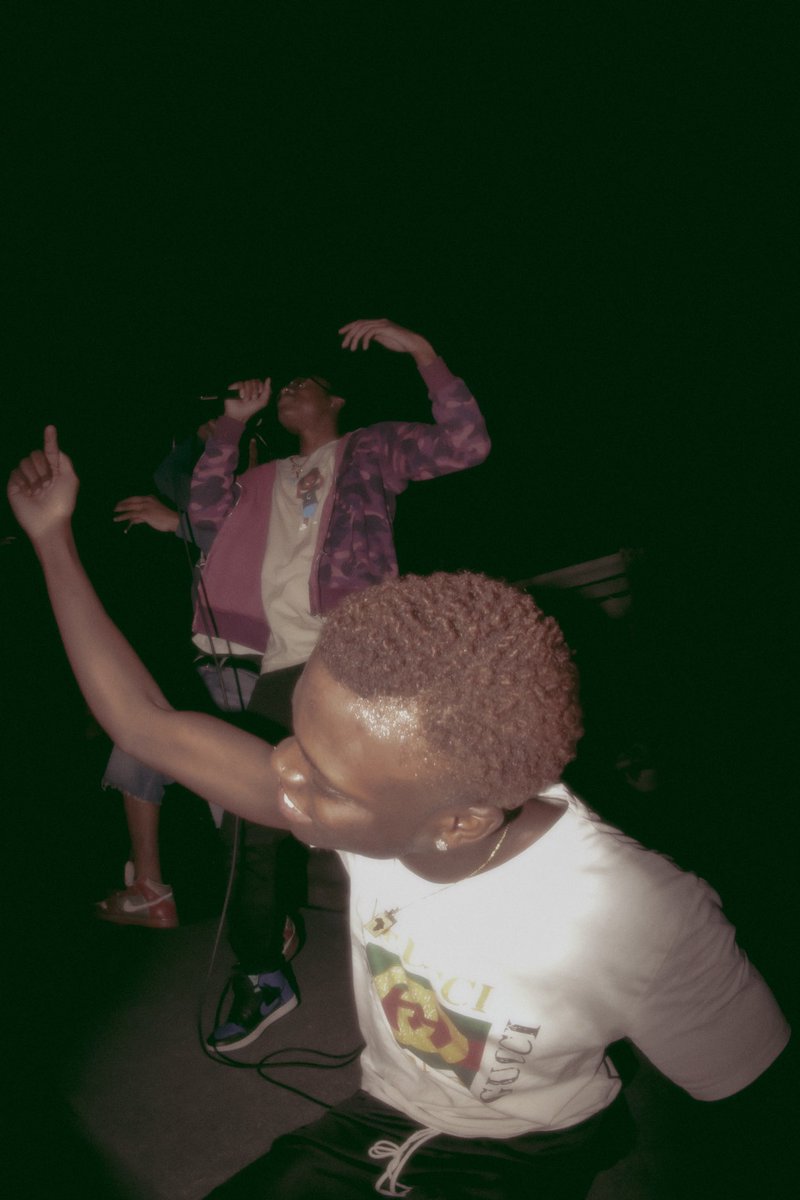 taiyegodbody's tweet photo. The energy they generated in the grungy venue was raw. Jumping in and out of the shadows, these two artists swung between hard aggression and subtle melodies. They moved the crowd into a euphoric state with flows and clever lyricism.

Shotbyme

Enjoy, show love and send feedback https://t.co/xUGJIgaIcJ