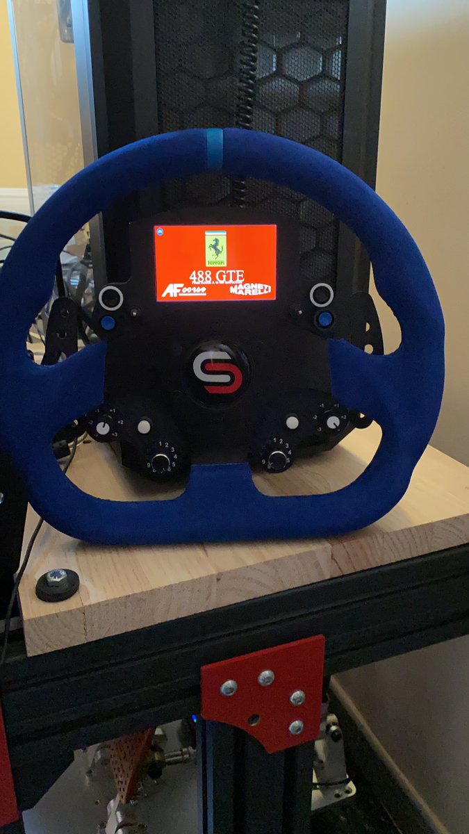 Akira57216919's tweet photo. Nueva incorporación a la colección,un gran trabajo de @simracingcustom y el servido que da es un espectáculo,atento en todo momento,un 20 de 10 https://t.co/nga7px9FxZ
