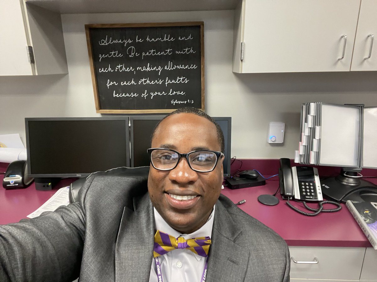 LHS Media tweet media