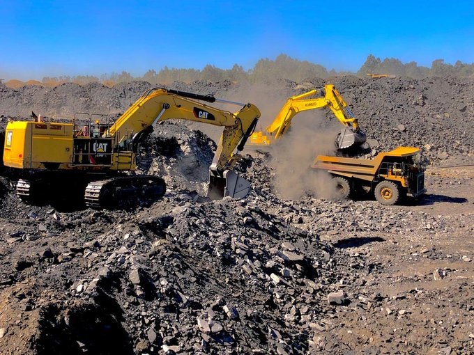 Meet @Pinagare_Mogodi from Gauteng. He's the founder of <a href="/M_A_B_GROUP/">Matsapa-A-Botshelo(MAB)</a> a 100% black owned construction and mining company (mining iron ore &amp; and coal) They also have a Trucking division. Their clients includes government, SOEs and the corporate sector.