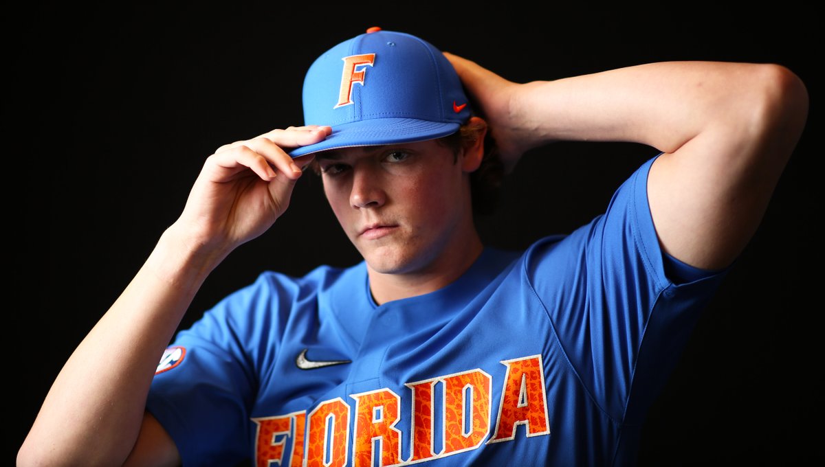GatorsBB's tweet photo. 🔥 #ThursdayThreads 🔥 https://t.co/EF74xuqW9Q
