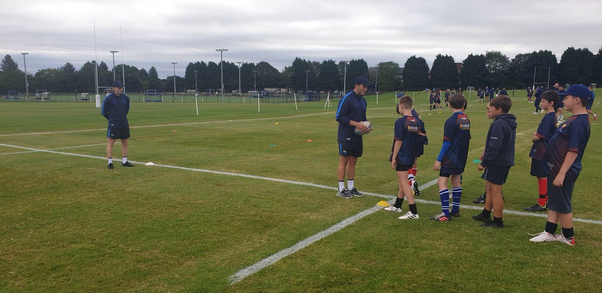 Really great afternoon on camp and amazing to see the <a href="/WorcsWarriors/">Worcester Warriors</a> players coaching the different age groups. <a href="/NiallAnnett2/">Niall Annett</a> <a href="/Ted_Hill26/">Ted Hill</a> <a href="/JamieShillcock/">Jamie Shillcock</a> <a href="/finsmithh/">Fin Smith</a> <a href="/Ants00bresler/">Anton  Bresler</a> <a href="/KaiOwen27/">Kai</a> <a href="/Swys_Venter/">Francois Venter</a> <a href="/MattGarvey5/">Matt Garvey</a> <a href="/beef324/">Ethan Waller</a> <a href="/isaacmiller94/">Isaac Miller</a> you've left a lot of boys very happy!