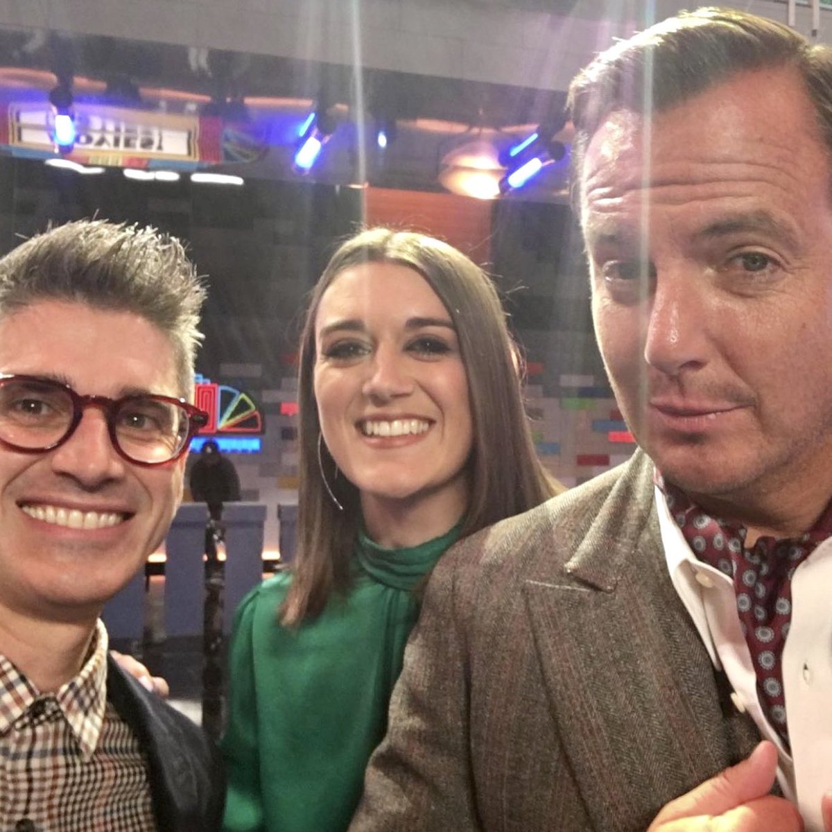 FOXTV's tweet photo. Hope these @legomastersfox BTS pics make your day. 😘 https://t.co/unOSQyViUA