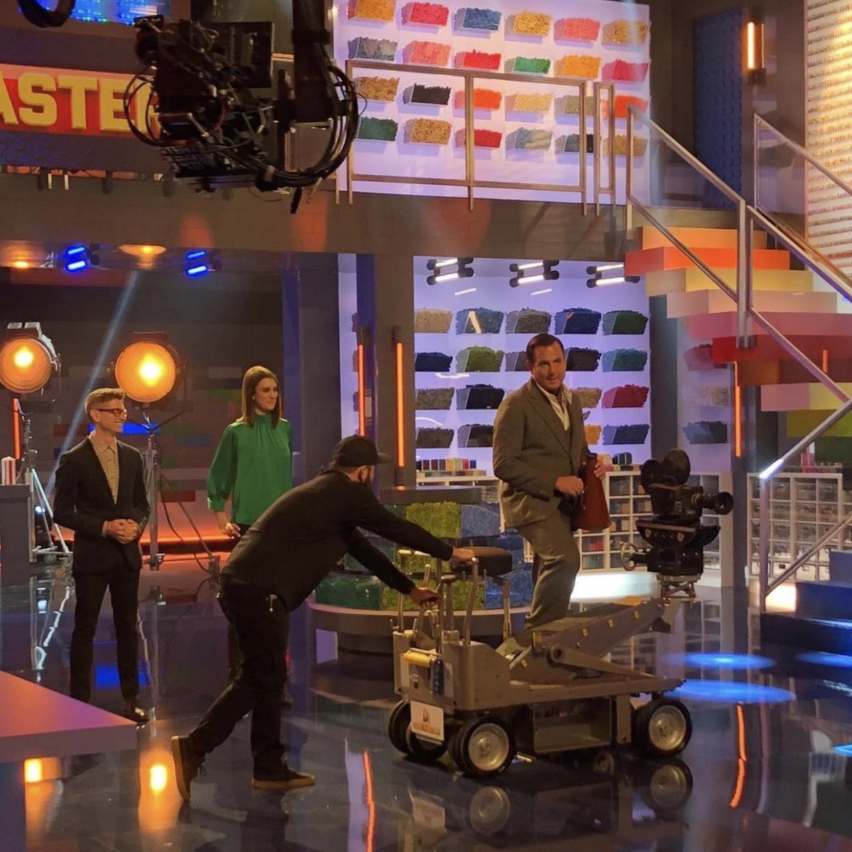 FOXTV's tweet photo. Hope these @legomastersfox BTS pics make your day. 😘 https://t.co/unOSQyViUA