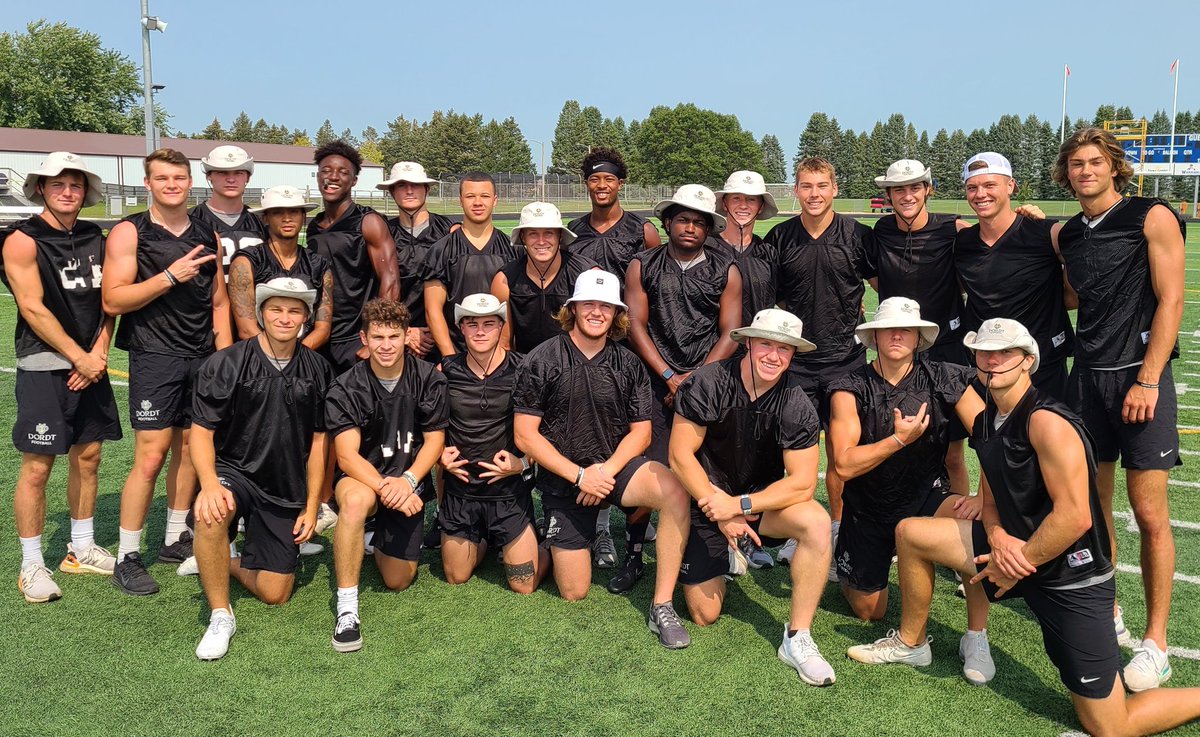 Dem boys can cover!

Introducing the Defensive Backfield. 

#LDI
#DefenderWay