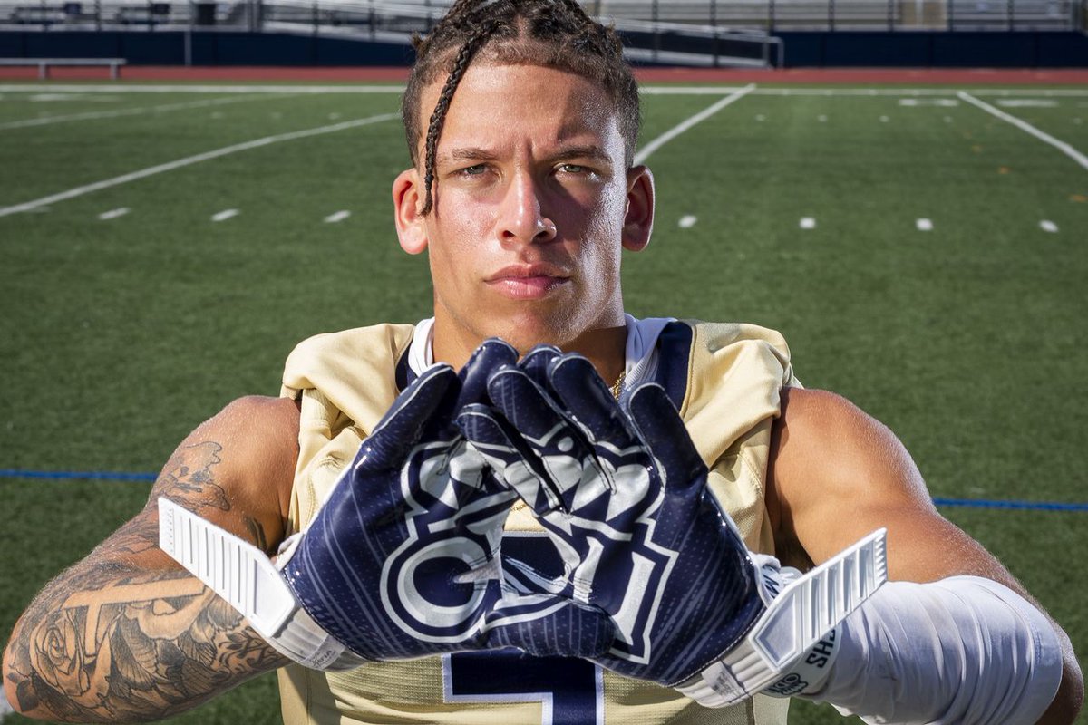 Meet Pennsylvania’s top college football prospects in the Class of 2022 (8/16/2021 Update) trib.al/XFMSq6e