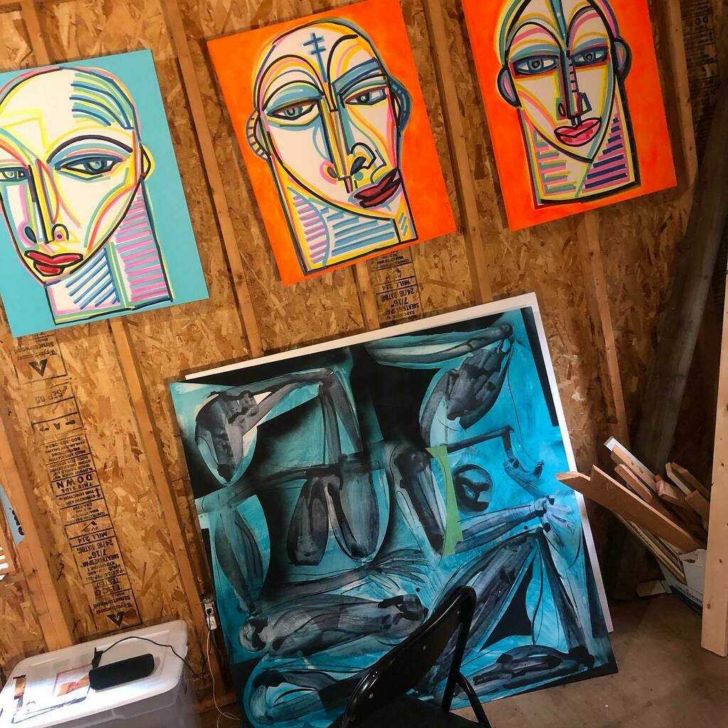 It’s great to be able to paint in the woods at make shift studio at the ‘Away Place’...wherever you are try and find a place to create #startwhereyouare #smallstepstobigchange #gratitude instagr.am/p/CSrskCygb7y/