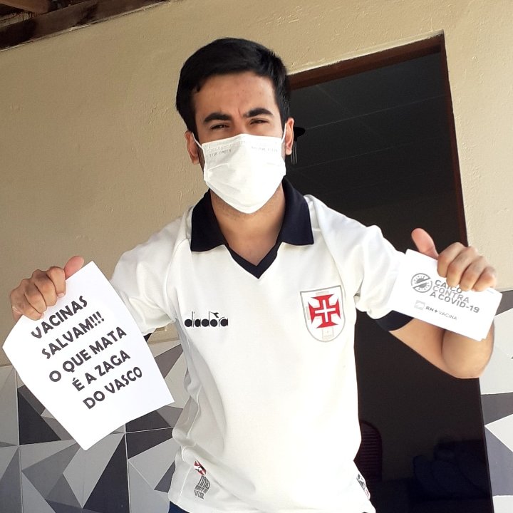 victorsdantass's tweet photo. Vacinem-se e o jogador ruim do seu time vai ser demitido na próxima temporada 🙌🏾! #ForaErnando #ForaVanderlei https://t.co/LcYBhvSLmo