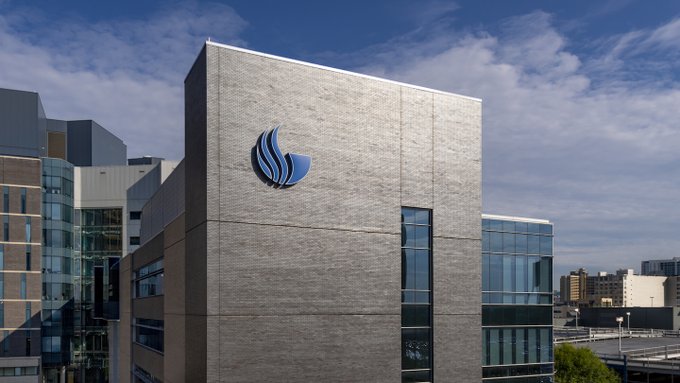 The global COVID-19 pandemic has reinforced the critical need for affordable antiviral drugs. A new biomedical research center at Georgia State will work to fill the gap for developing these next-generation therapeutics. That's #TheStateWay! ow.ly/W6Ra30rQICB