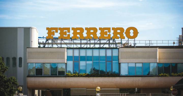 En #Ferrero hemos medido nuestra Huella de Carbono en la última década para identificar los impactos de nuestras actividades, desde las materias primas, hasta el consumo de nuestros productos.