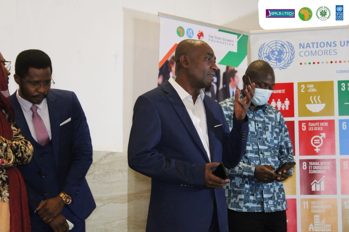 GirlsAndTech's tweet photo. Tout est bien et qui fini bien; l'#hack4inclusion #Comores organisé par @GirlsAndTech sous le thème : <<le #numérique au service de l'#inclusion>> fait partie de l'histoire qui a marqué à jamais 150 #jeunes #entrepreneurs #Comoriens
Merci #Ghiyada_Africa et
@PNUD_Comores https://t.co/qc3DTJTpDM