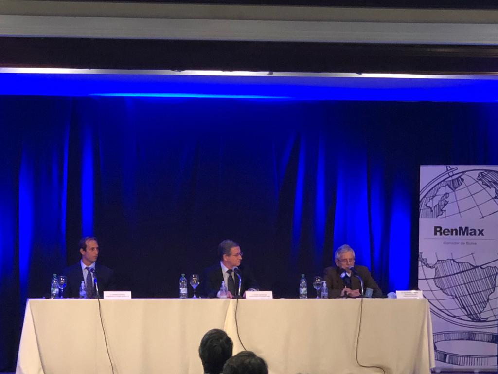 RepublicaAFISA's tweet photo. En éste momento, nos encontramos presentando próxima emisión de Títulos de Deuda del Fideicomiso Financiero Maldonado I.

#fideicomiso #emisión #títulosdedeuda #RepúblicaAfisa #IntendenciaMaldonado #RenMax https://t.co/ItEfxfK4bV
